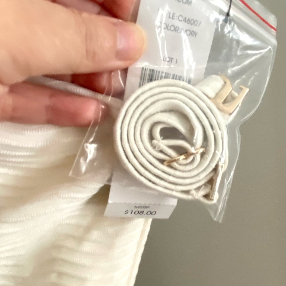 NWT Carmen Marc Valvo Ivory Swimwear - Picture 5 of 8